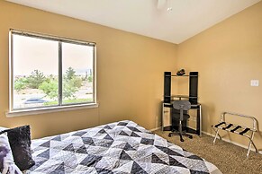El Paso Retreat w/ Pool: 11 Mi to Downtown!