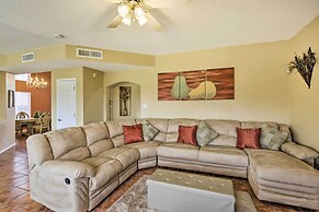 El Paso Retreat w/ Pool: 11 Mi to Downtown!