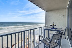 Daytona Beach Retreat: Beach Access!