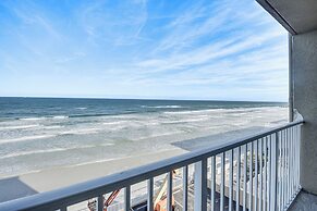Daytona Beach Retreat: Beach Access!
