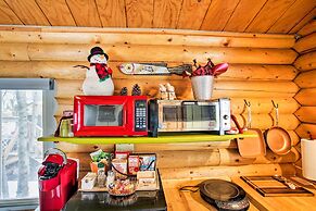 Quiet Couple's Retreat: Studio by Winchester Lake!