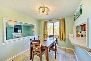 Near Ouachita River: Home w/ Deck in Hot Springs