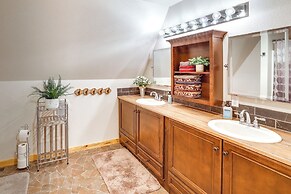 Remote Elk City Escape w/ Decks & Mtn Views!