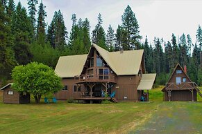 Remote Elk City Escape w/ Decks & Mtn Views!