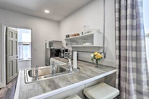 Modern Custer Apt - Walk to Shops & Dining!