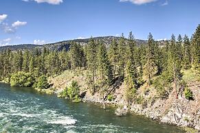 Vista Retreat: Stunning Views & Spacious Comfort