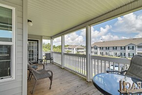 Gulf Shores Condo w/ Pool Access, 5 Mi to Beach!