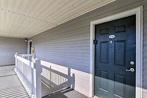 Gulf Shores Condo w/ Pool Access, 5 Mi to Beach!