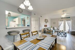 Gulf Shores Condo w/ Pool Access, 5 Mi to Beach!