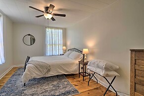 Sodus Point Historic Home ~ 1/2 Mi to Sodus Bay!