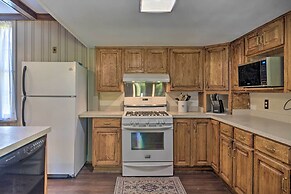 Sodus Point Historic Home ~ 1/2 Mi to Sodus Bay!