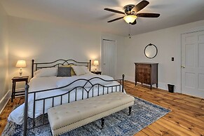 Sodus Point Historic Home ~ 1/2 Mi to Sodus Bay!