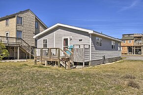 Nags Head Cottage: Screened Porch, Walk to Beach!