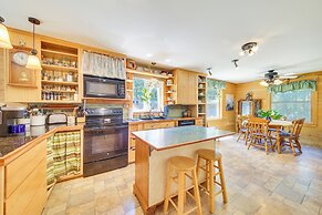 Lovely Waldo Cottage Escape - Pet Friendly!