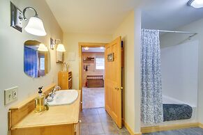 Lovely Waldo Cottage Escape - Pet Friendly!