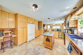 Lovely Waldo Cottage Escape - Pet Friendly!