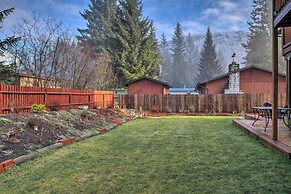 Expansive Getaway ~ 2 Miles to Mendenhall Glacier!