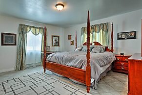 Expansive Getaway ~ 2 Miles to Mendenhall Glacier!