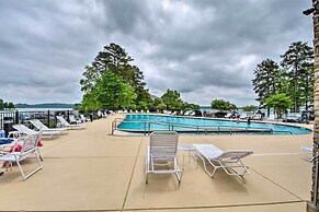 Comfortable Condo on Keowee Key Golf Course!