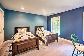 Extravagant Atglen Manor w/ Private 60-acre Land!