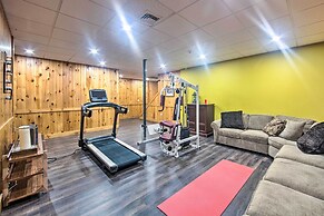 Extravagant Atglen Manor w/ Private 60-acre Land!