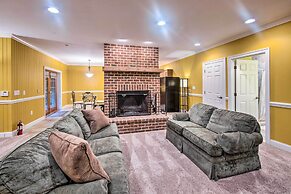 Extravagant Atglen Manor w/ Private 60-acre Land!