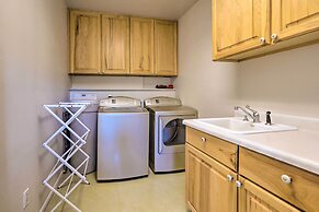 Sunlight Mountain Home w/ Hot Tub & View!