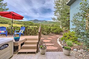 Sunlight Mountain Home w/ Hot Tub & View!