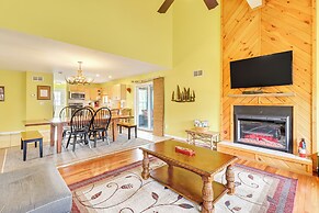 Pocono Retreat: Access to Community Lake & Beach!