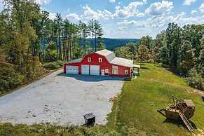 'eagle Crest Lodge' - Large Group Getaway!