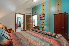 'eagle Crest Lodge' - Large Group Getaway!