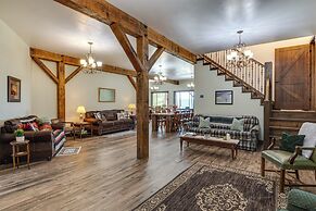 'eagle Crest Lodge' - Large Group Getaway!