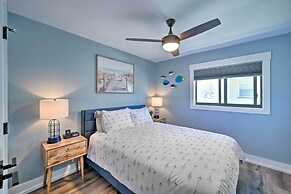 Walk to Beach: Getaway w/ Pool in Naples!