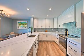 Walk to Beach: Getaway w/ Pool in Naples!