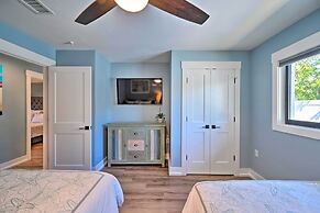 Walk to Beach: Getaway w/ Pool in Naples!