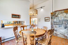 'mesa View House' w/ Hot Tub: Walk to Winery!