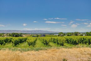 'mesa View House' w/ Hot Tub: Walk to Winery!