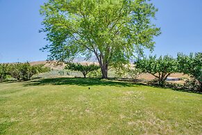 'mesa View House' w/ Hot Tub: Walk to Winery!