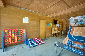 Waterfront Huntsville Home w/ Private Dock & Spa