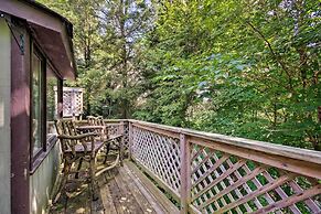 Condo w/ Furnished Deck - Walk to Sugar Mountain!