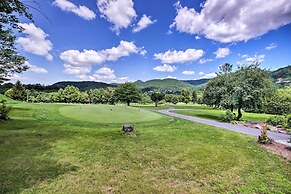 Condo w/ Furnished Deck - Walk to Sugar Mountain!