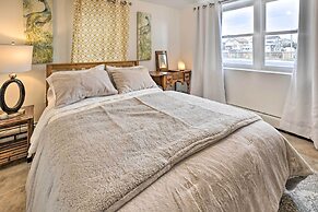 Island Park Couple's Escape ~ 1 Mi to Beach!