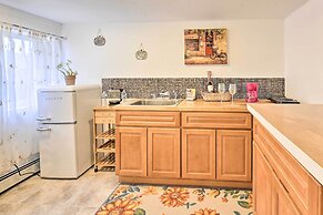 Island Park Couple's Escape ~ 1 Mi to Beach!