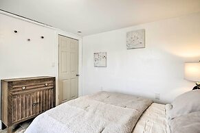 Island Park Couple's Escape ~ 1 Mi to Beach!