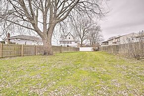 Island Park Couple's Escape ~ 1 Mi to Beach!