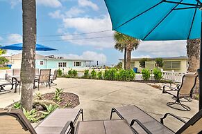 Ormond Beach Retreat w/ Deck - Steps to Ocean!