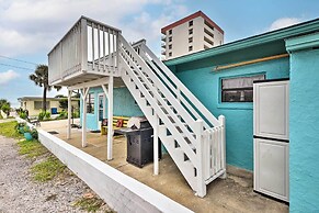 Ormond Beach Retreat w/ Deck - Steps to Ocean!