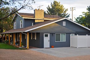 Central Kanab Apartment w/ Updated Interior!