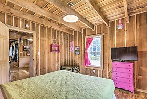 Lake Cumberland Area Cabin - 4 Mi. to Lake!