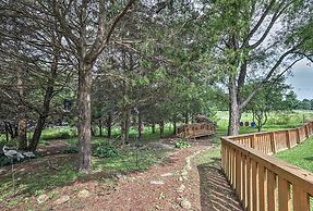 Lake Cumberland Area Cabin - 4 Mi. to Lake!